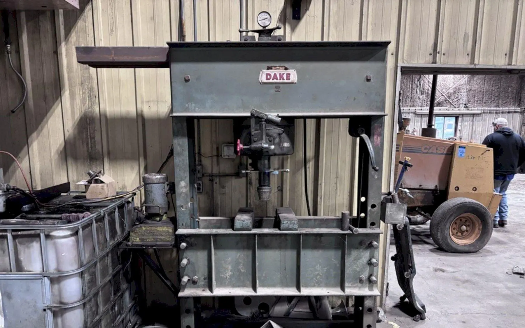 125 TON X 48" DAKE H-FRAME HYDRAULIC PRESS: YOBRO #24587
