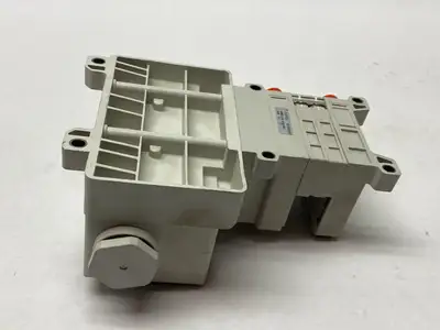VV5QC11-02N3TD0-S | SMC  Terminal Base Mount Plug In Manifold - Used