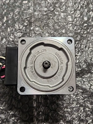 USED Oriental Motor 2IK6GN-AWT