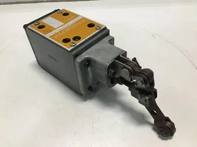 USED REXROTH 54WMRC10D30SO122