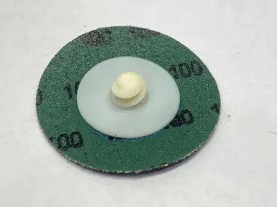 New | in-Stock 3M STANDARD ABRASIVES QUICK CHANGE SILICON CARBIDE 2 PLY DISC 2" BOX Quick Change | Maverick Industrial Sales #1105016