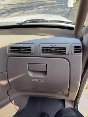 USED 2013 FREIGHTLINER CASCADIA 125