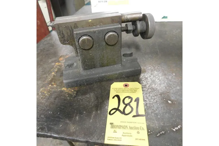Used _UNKNOWN_ _UNKNOWN_ Dividing Heads Ohio US | Thompson Auctioneers #1554022