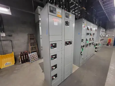 Five Star Double-Sided Motor Control Center (MCC), 600V max., 1000A