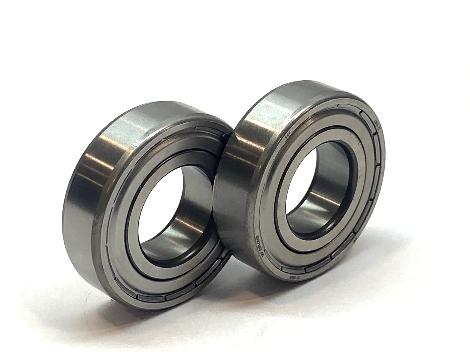 Used SKF Deep Groove Ball Bearing 25mm BD 52mm OD 15mm W, LOT OF 2 Bearings Michigan US | Maverick Industrial Sales #1395708
