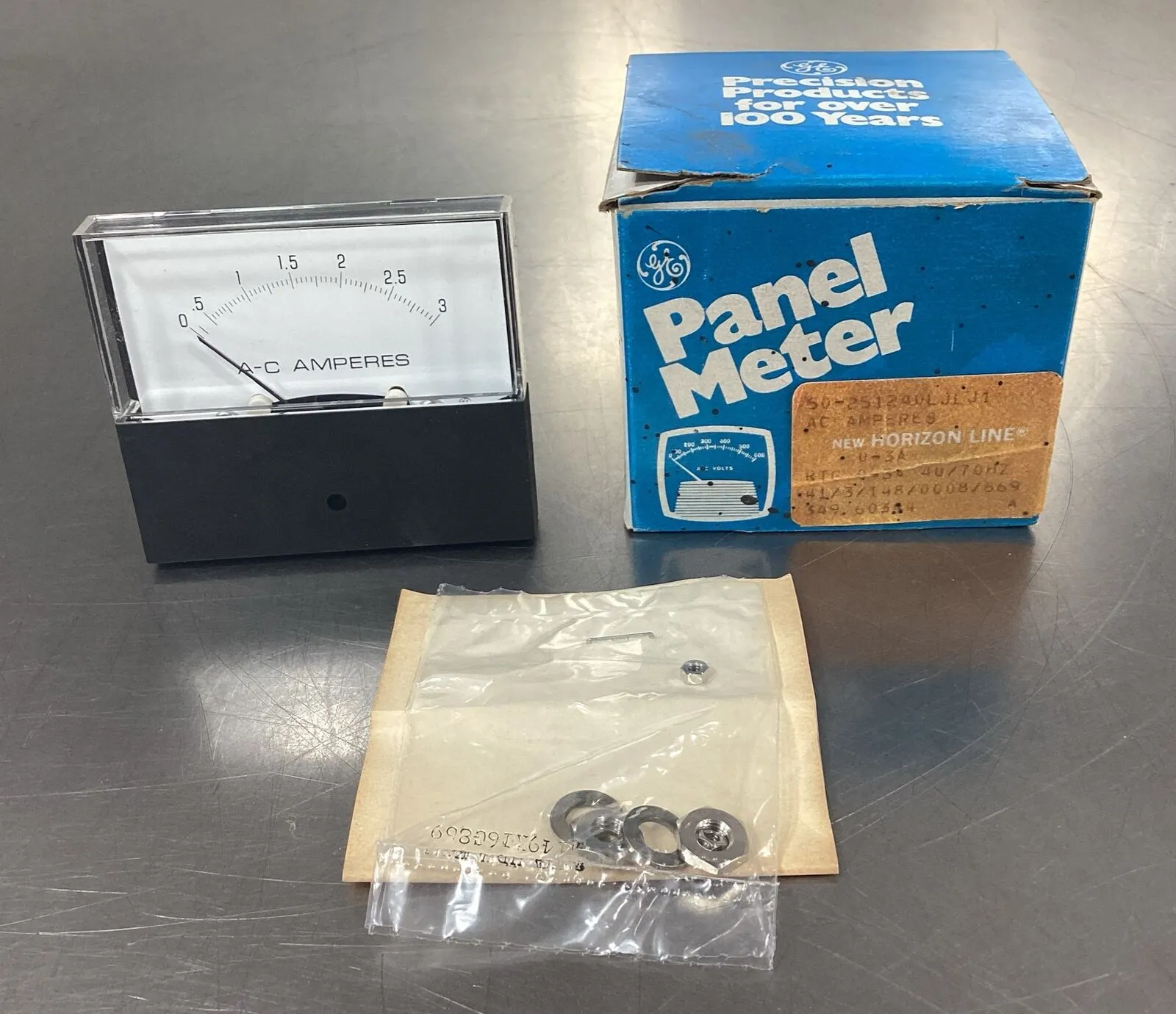 GE Panel Meter 50-251240LJLJ1 AC Amperes 0-3 Amp Panel Meter 5E-22