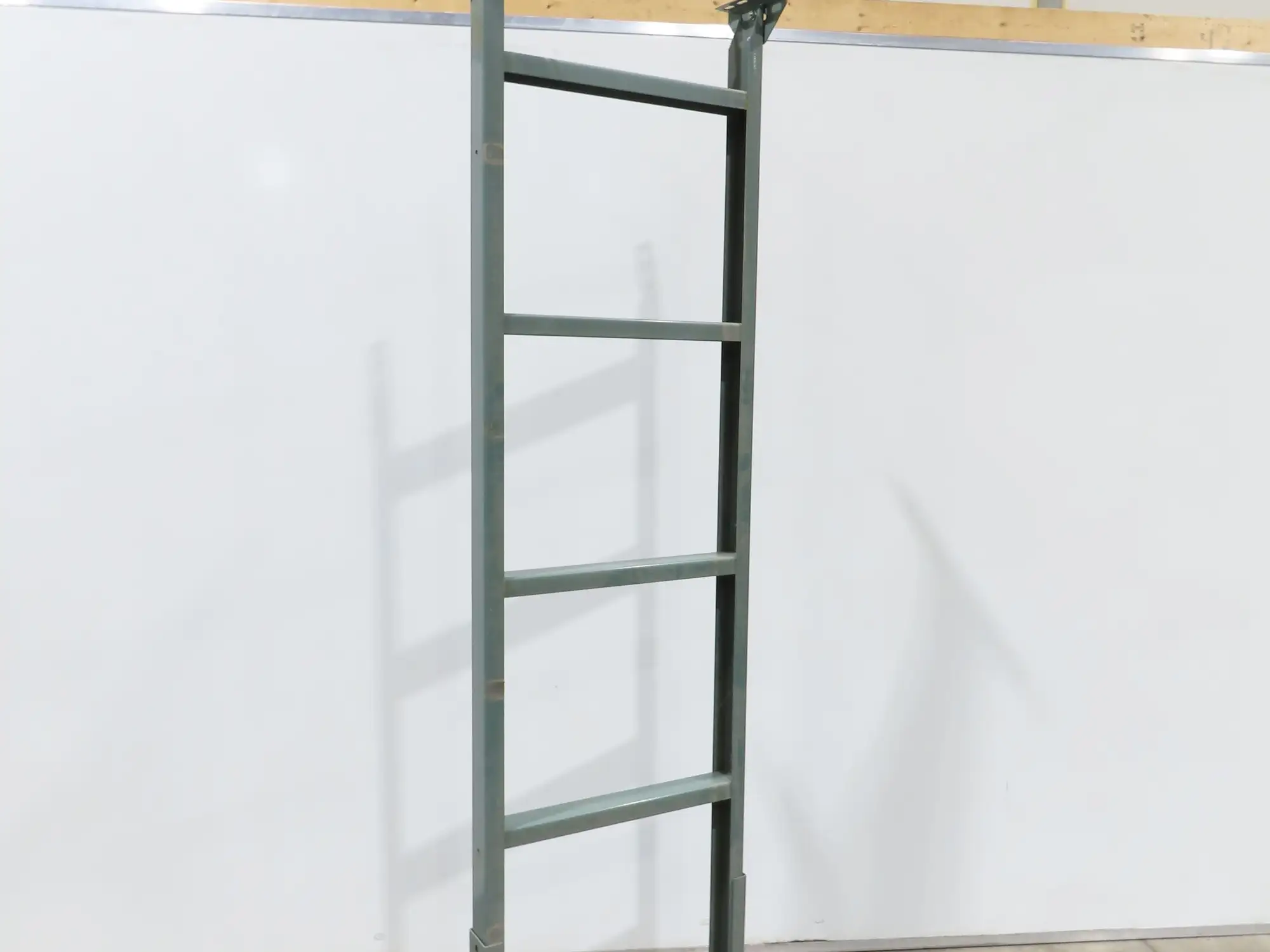 Hytrol MS-12 24"W Conveyor Leg Stationary Floor Support 91-5/8" to 103-5/8"H