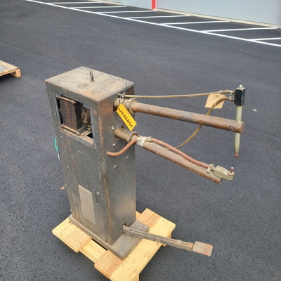 U14685C Used Peer 15 kva spot welder water cooled