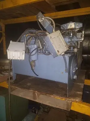 USED VICKERS POWER HYDRAULIC CO. 5 HP HYDRAULIC PUMP/TANK POWER SOURCE COMBINATION