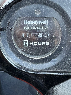 USED 1998 TOYOTA 52-6FGU35
