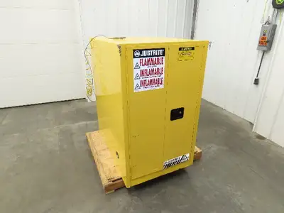 Eagle 899320 Flammable Safety Cabinet 55 Gallon Sure Grip Horizontal Drum