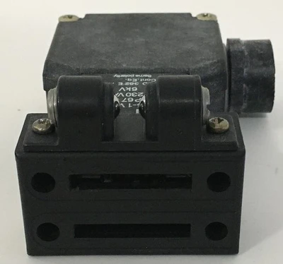 USED Schmersal IEC947-5-1 VDE0660