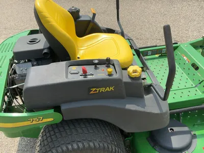 USED JOHN DEERE 757