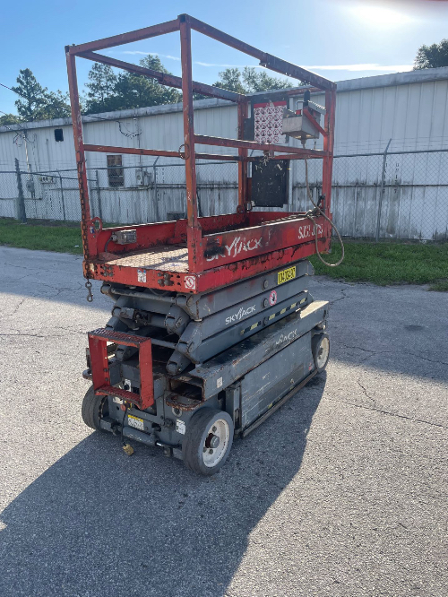 Used 2015 Skyjack SJ3219 Scissor Lifters Florida US | Stack Equipment #1208797