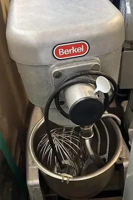 Berkel dough mixer 20qt