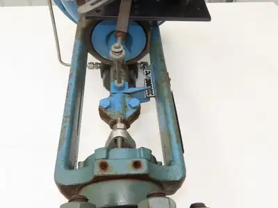 Neles-Jamesbury G110LGC32QC8Y 3" ANSI Globe Valve with Pneumatic Positioner