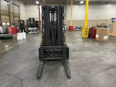 USED CAT FGC40K