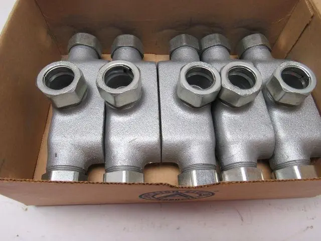 Appleton T50N-M Conduit Outlet Body, Rigid Conduit Malleable Iron 1/2" Lot of 5