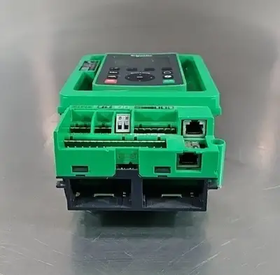 USED Schneider Schneider ATV930D30N4