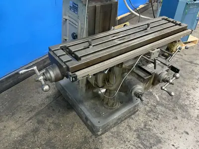Used PONCHO ENTERPRISE CO., LTD 2VS Vertical Mills Ohio US | HGR 24 #1443172