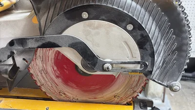 Used _UNKNOWN_ _UNKNOWN_ Double Miter Saws Georgia US | Auction Management Corporation #1548657