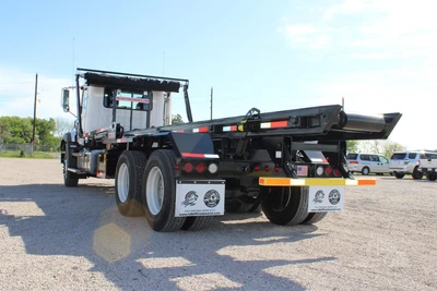 New | in-Stock 2025 MACK GRANITE 64BR Rolloff Trucks Texas US | Roll Off Truck World #1491919