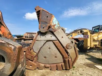 EX3600-5 FS Bucket - 147" Wide