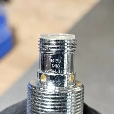 TURCK B18U M18 AP6X-H114 Inductive Proximity Sensor. Loc5D-22