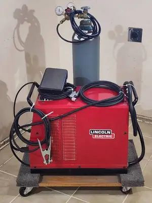 Lincoln 230 Amp Electric Square Wave Tig 175 Pro Welding Unit