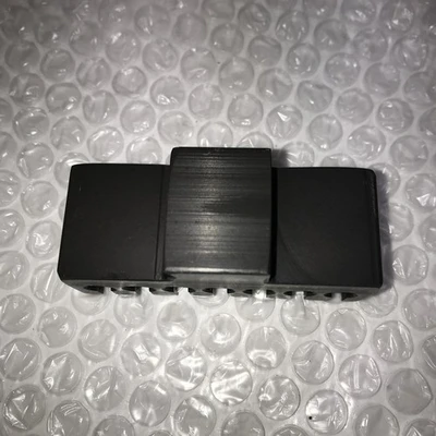 **New Fin Holders 2B2C10 QTY Of 11-FD5960-711 QTY Of 6 Fast Shipping &Warranty#