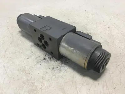 USED VICKERS DG4V3S6CMUHL760EN490