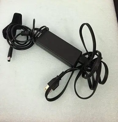 HP 608428-001 AC ADAPTER QTY 2