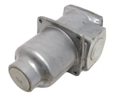 NEW HYCON REW330G25B1 FILTER HOUSING