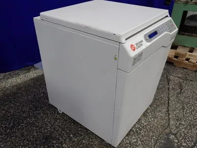 Used BECKMAN JE Centrifuge - Floor Ohio US | HGR 24 #729185