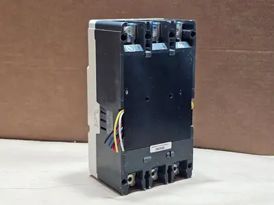 Used EATON CUTLER-HAMMER HKDDC3300A1301S4201Z01 Switchgears British Columbia CA | Lenmark #1434616