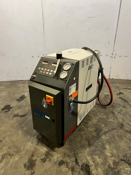 Used 2015 AEC TCU500 Temperature Controls Massachusetts US | Hunter Plastics #788019