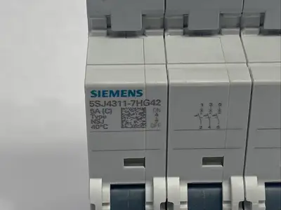 USED SIEMENS 5SJ43117HG42