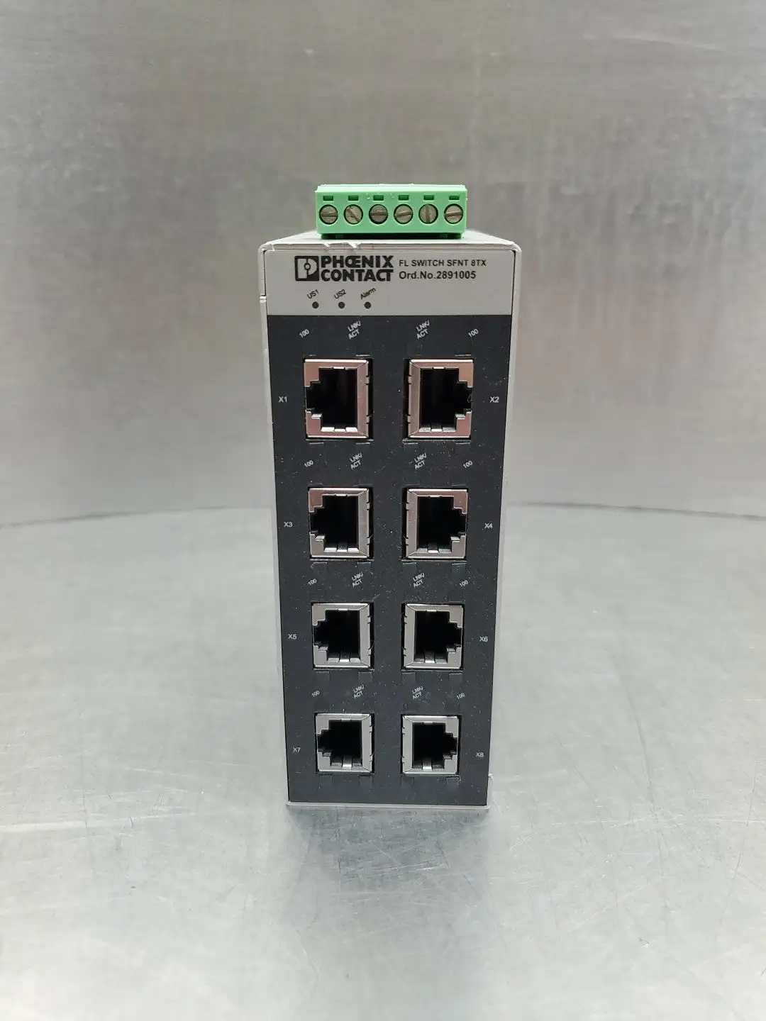 Used Phoenix Contact FL Switch SFNT 8TX Ethernet Switch, 2891005, 24VDC Network Switches South Carolina US | Palmetto Automation #1507515