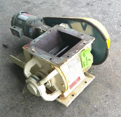 SPC9154  Valve 8 x 8 HD CS Wm Meyer rotary airlock feeder