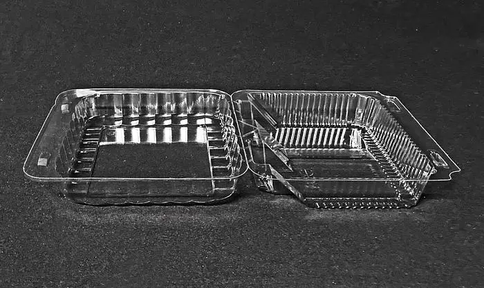 NEW, in-the-box — Commercial Packaging: 15-oz Sliced Loaf See-Thru Clamshell