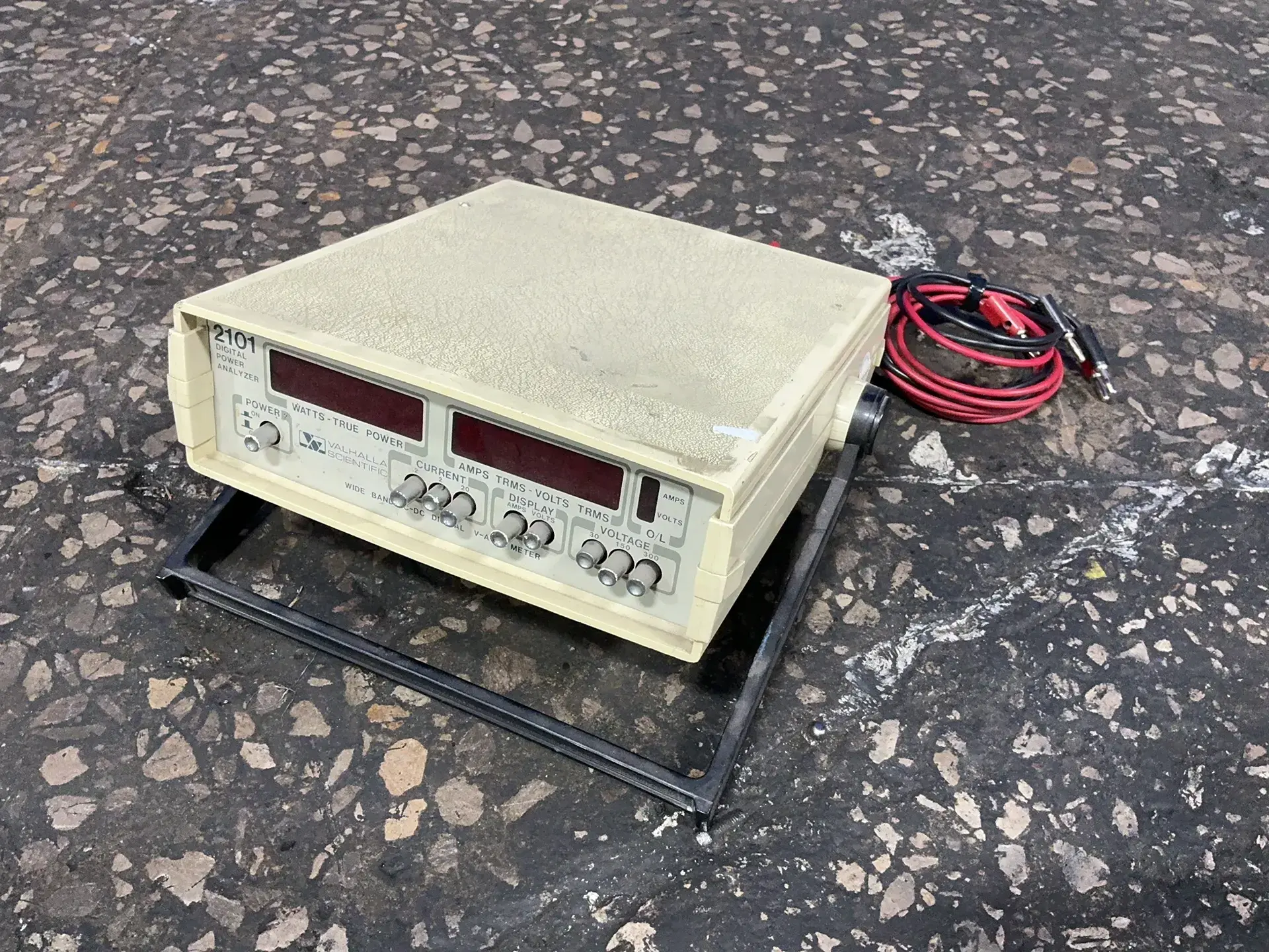 Used VALHALLA SCIENTIFIC 2101 Power Analyzers Ohio US | HGR 24 #1411341