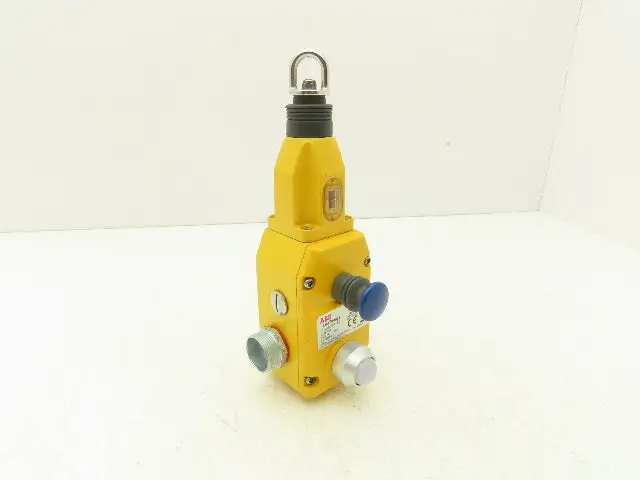 ABB LineStrong2 Rope Pull Grab Wire Safety Switch 240VAC Reset 2TLA050202R1332
