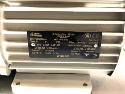 USED LEYBOLD SOGEVAC ROTARY VANE VACUUM PUMP
