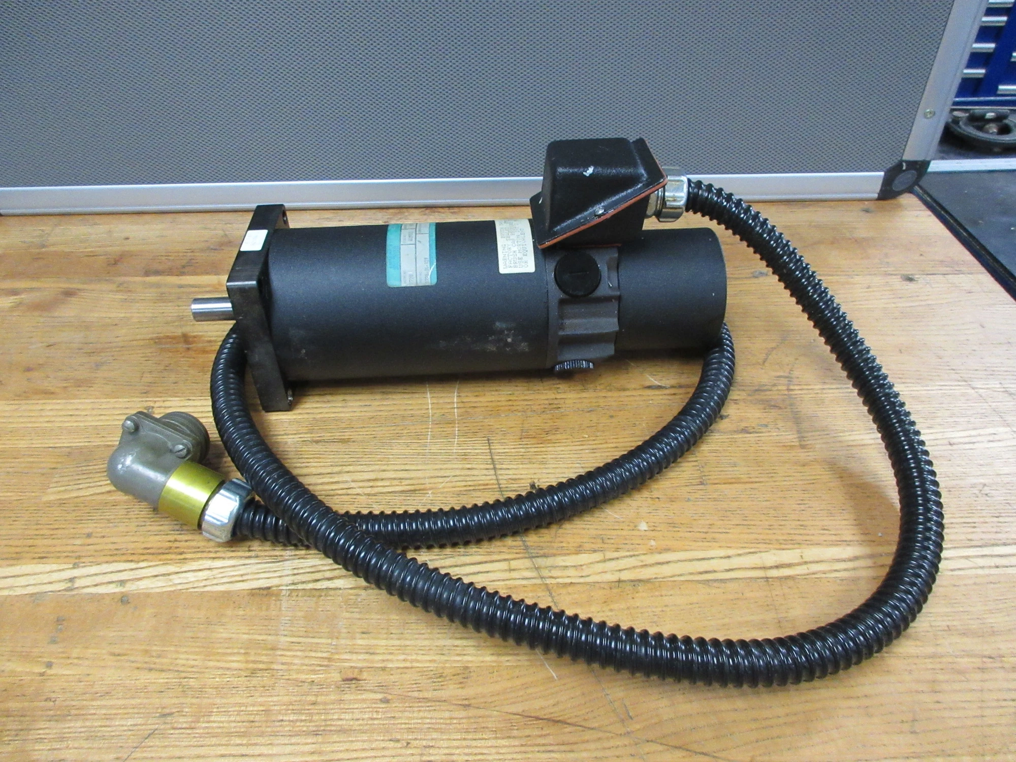 USED 1997 USED HAAS PARTS AND TOOLING HAAS 32-1600 Y AXIS BRUSHED SERVO MOTOR