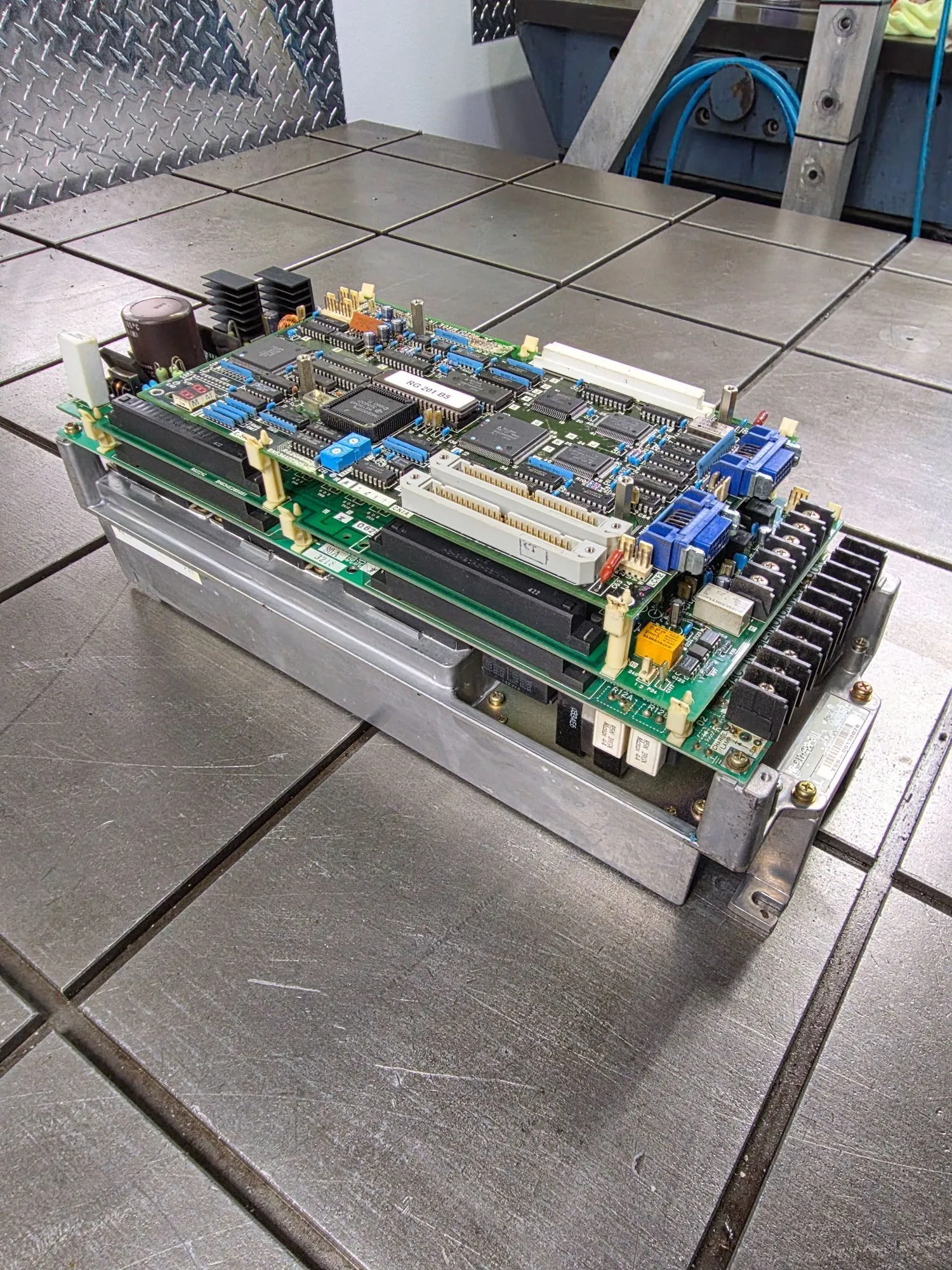 Used MITSUBISHI MR-S12-00A-E01 Tooling 8115 | GMT