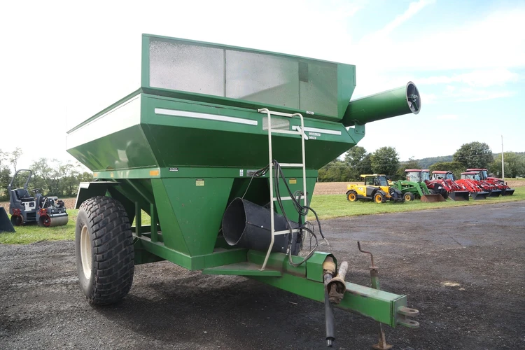 Used 2010 E-Z TRAIL 510 Grain Carts Pennsylvania US | Zimmerman Farm Service #1484418