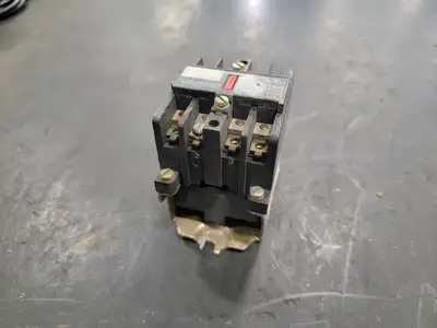 USED ALLEN-BRADLEY 700-N