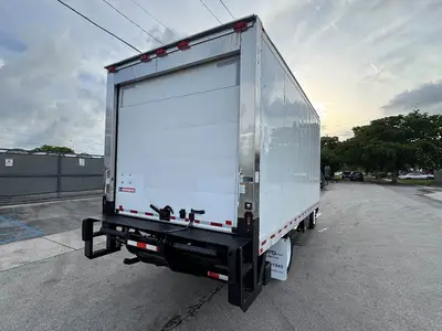 Used 2018 ISUZU NPR XD Reefer Trucks Florida US | Truck and Van Outlet #1509182