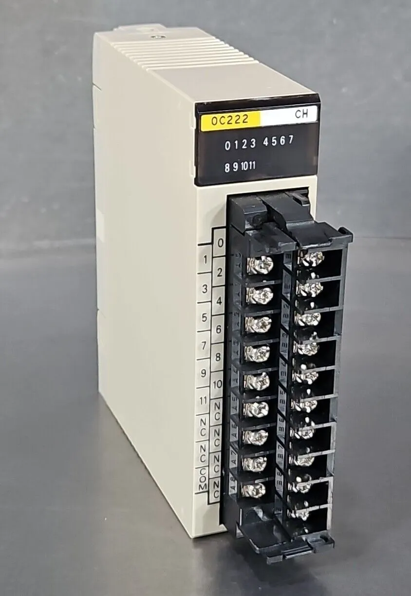 Omron C200H-OC222 Output Module. Loc3B-33