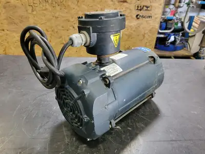 USED MARATHON MOTORS E12044
